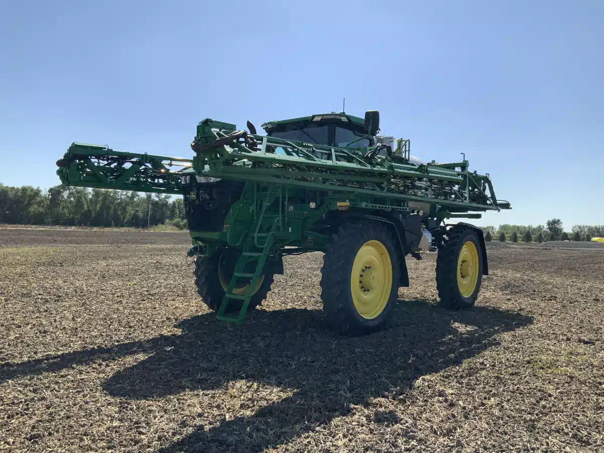 Gallery image 1 for Used 2024 John Deere 616R Sprayer - Self Propelled