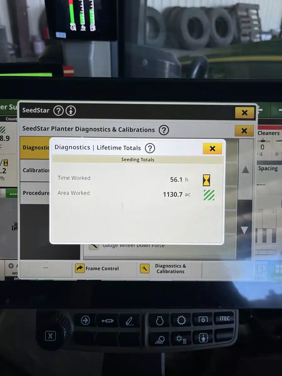 Gallery image 1 for Used 2025 John Deere 1795 Planter