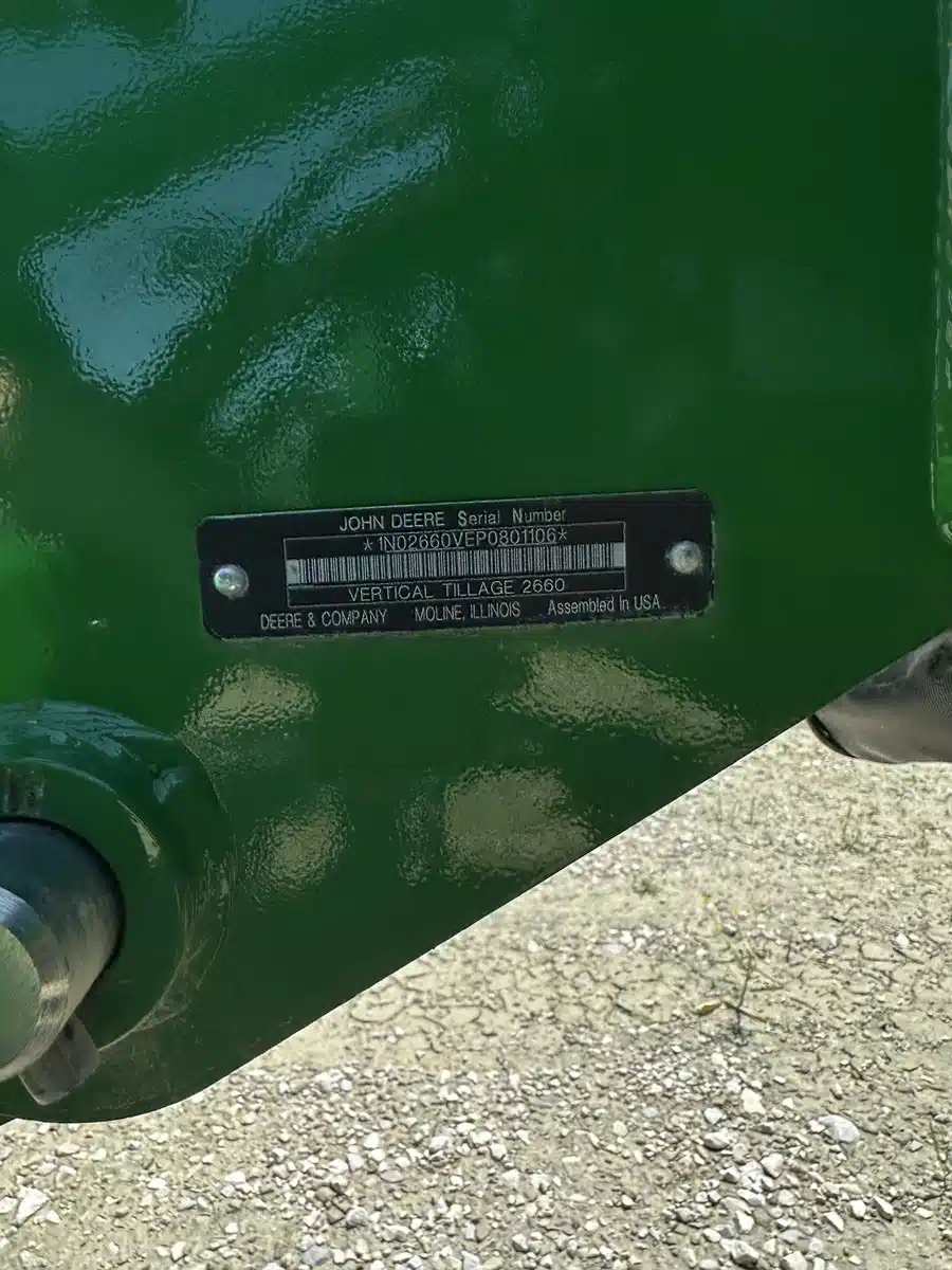 Gallery image 1 for Used 2023 John Deere 2660VT Vertical Tillage
