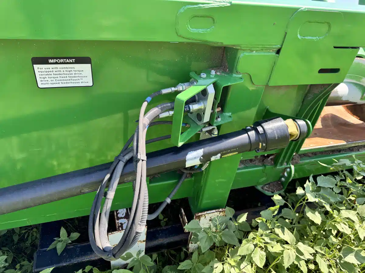 Gallery image 2 for Used 2017 John Deere 612C Header - Row Crop