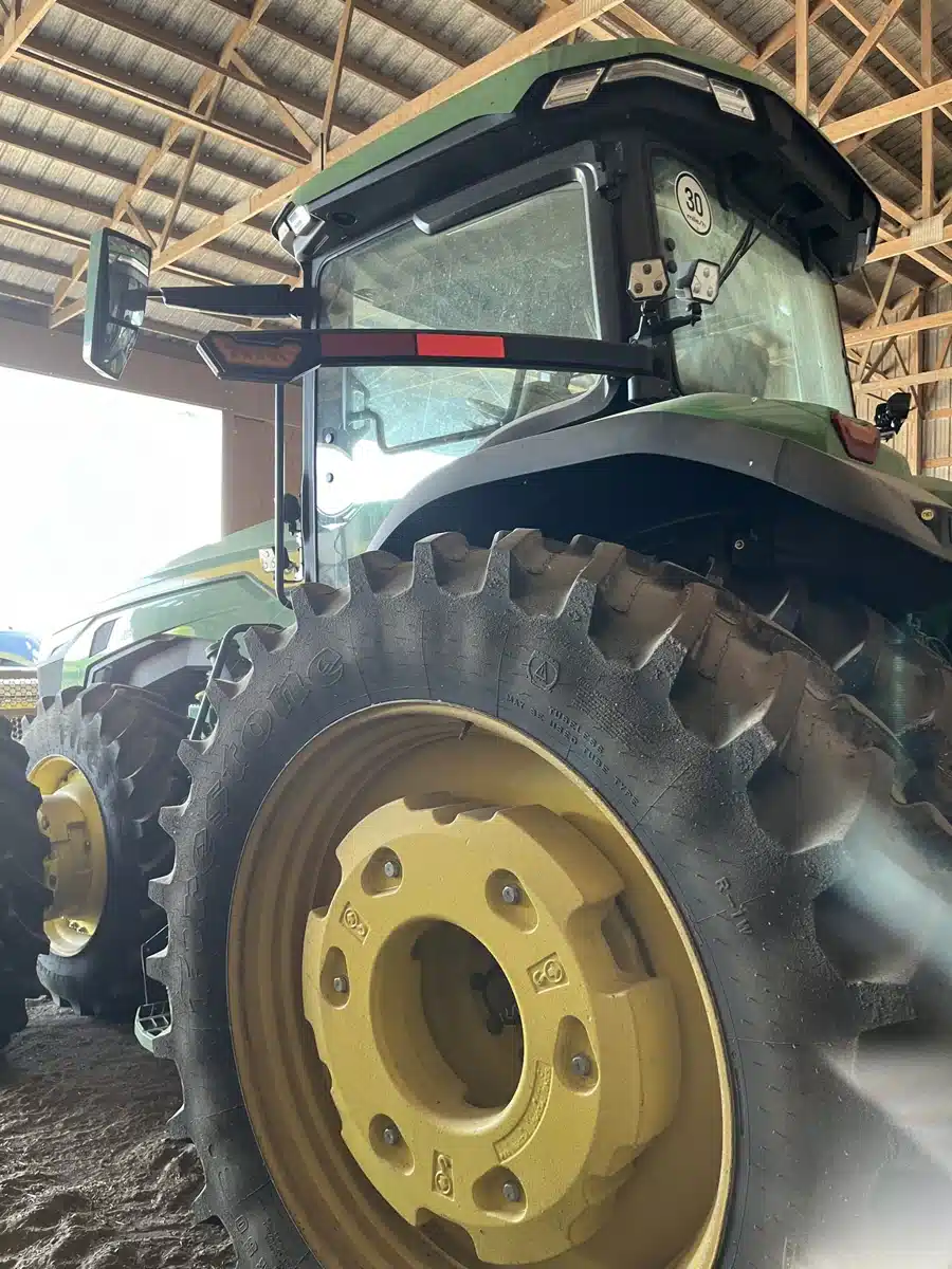 Gallery image 2 for Used 2025 John Deere 8R 410 Tractor