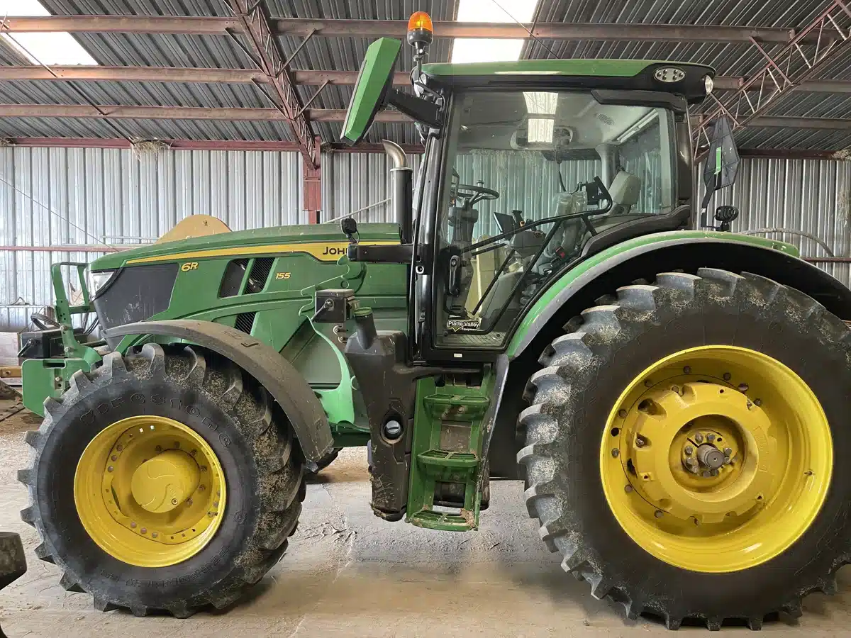 Gallery image 2 for Used 2024 John Deere 6R 155 Tractor