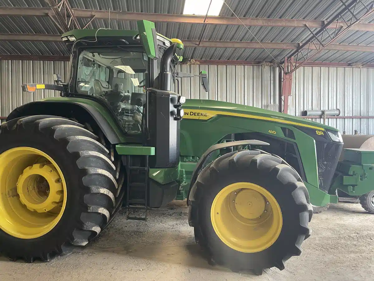 Gallery image 2 for Used 2023 John Deere 8R 410 Tractor