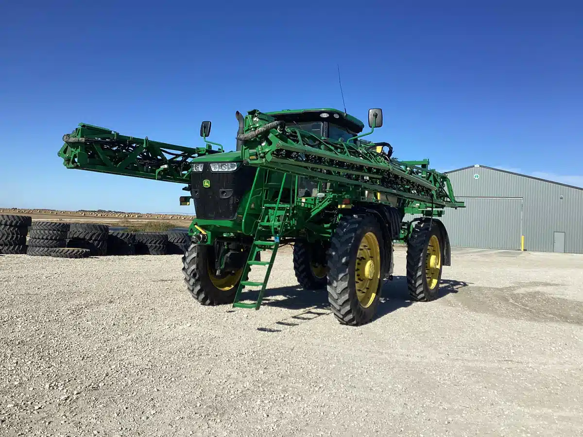 Gallery image 1 for Used 2021 John Deere R4045 Sprayer - Self Propelled