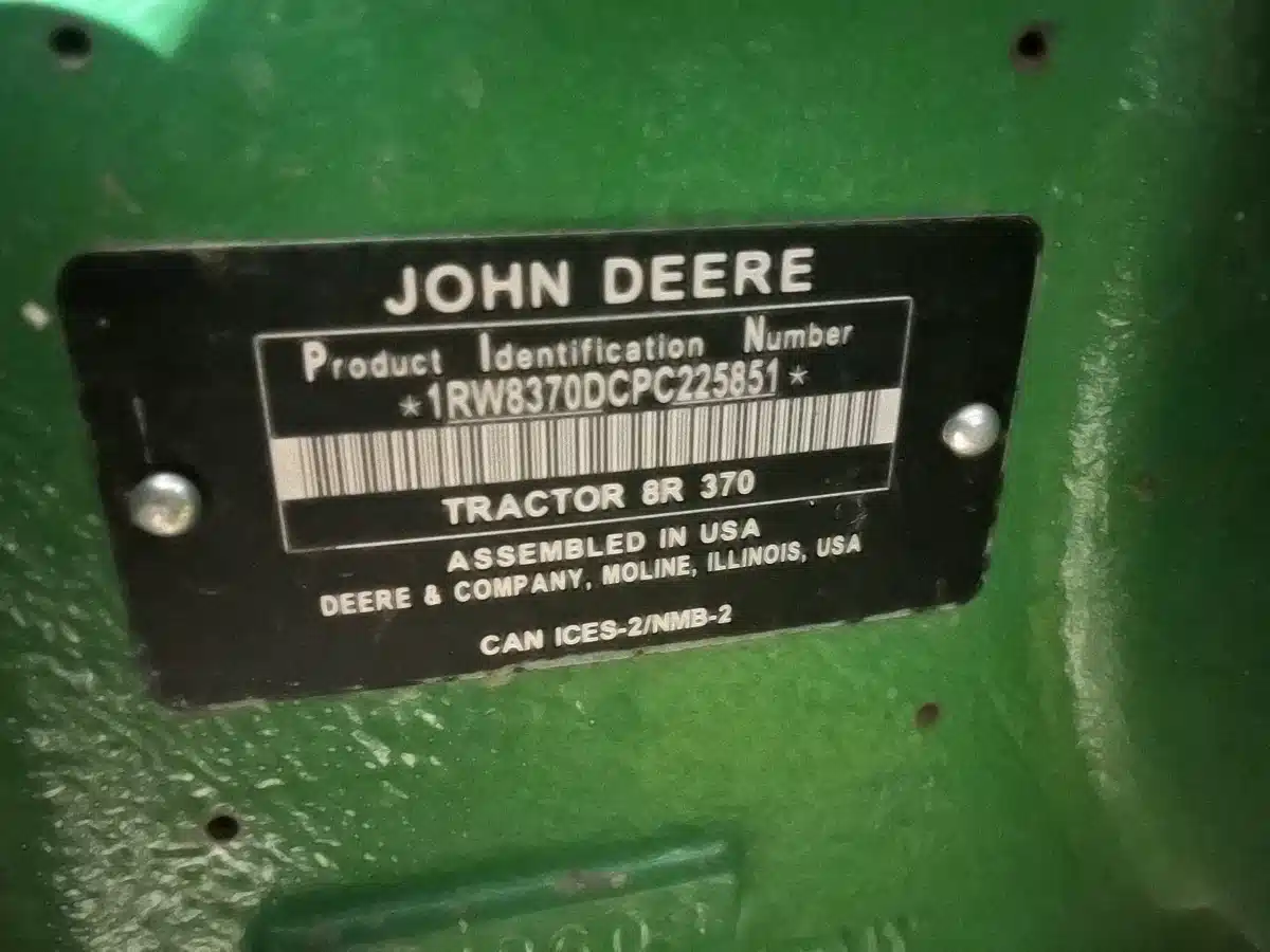 Gallery image 1 for Used 2023 John Deere 8R 370 Tractor