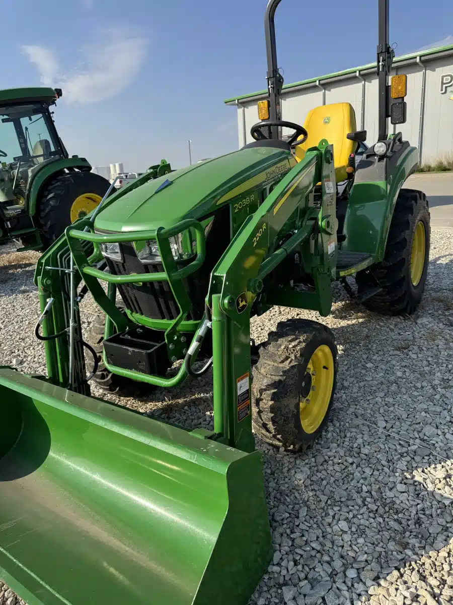 Gallery image 2 for Used 2024 John Deere 2038R Tractor