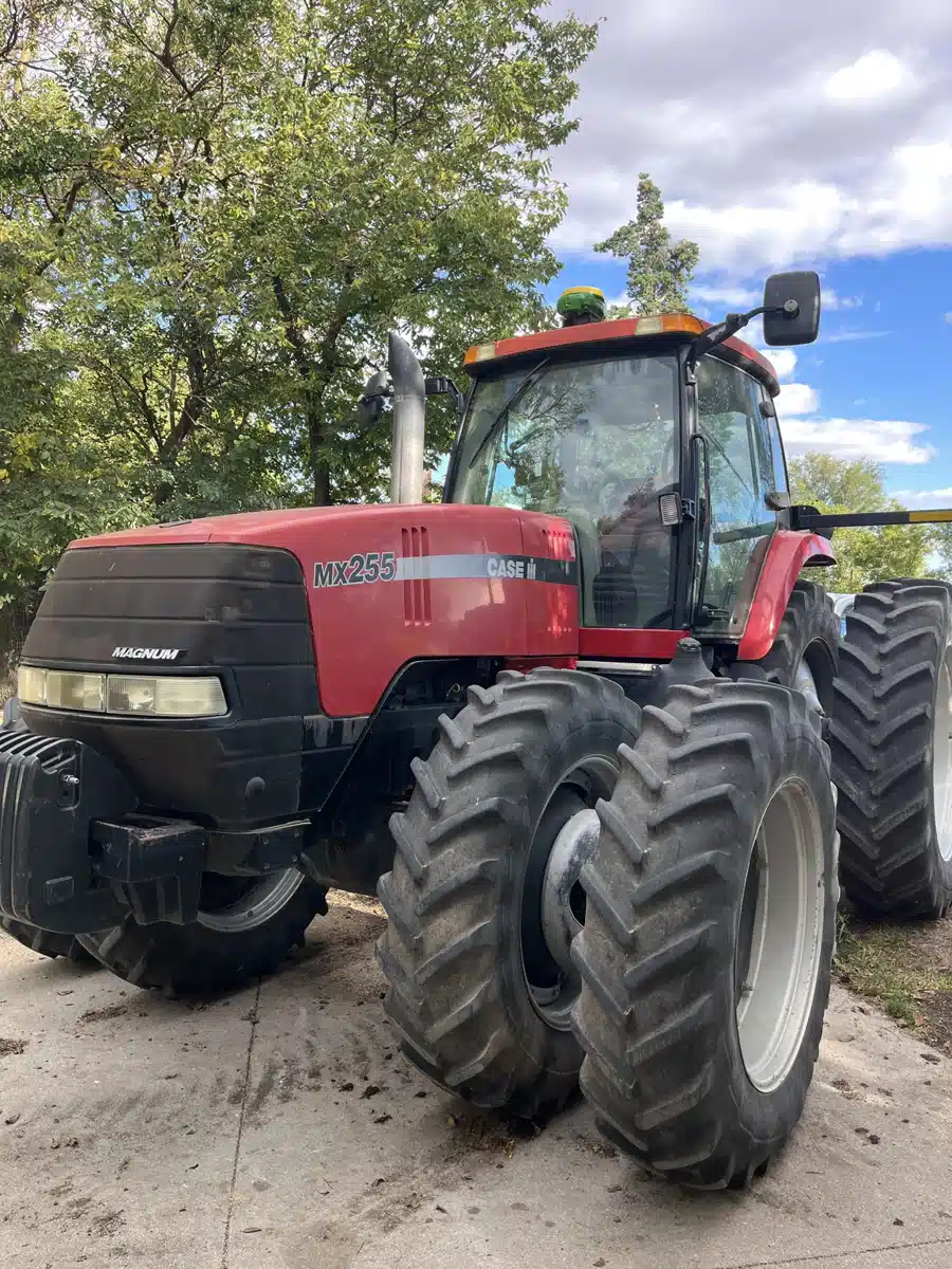 Used 2006 Case IH MX255 Tractor
