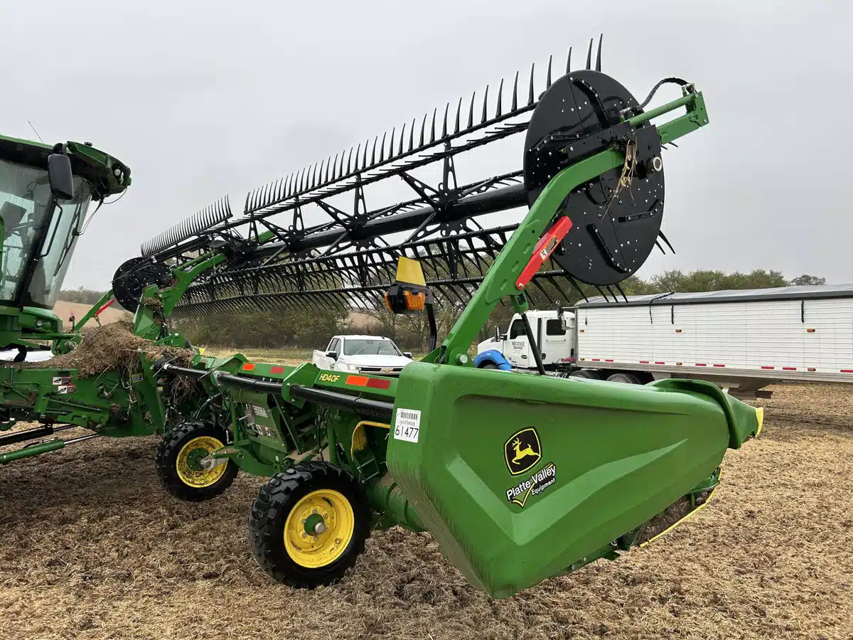 Used 2024 John Deere HD40F Header - Draper