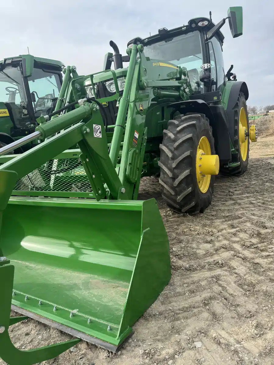 Gallery image 2 for Used 2024 John Deere 6R 175 Tractor