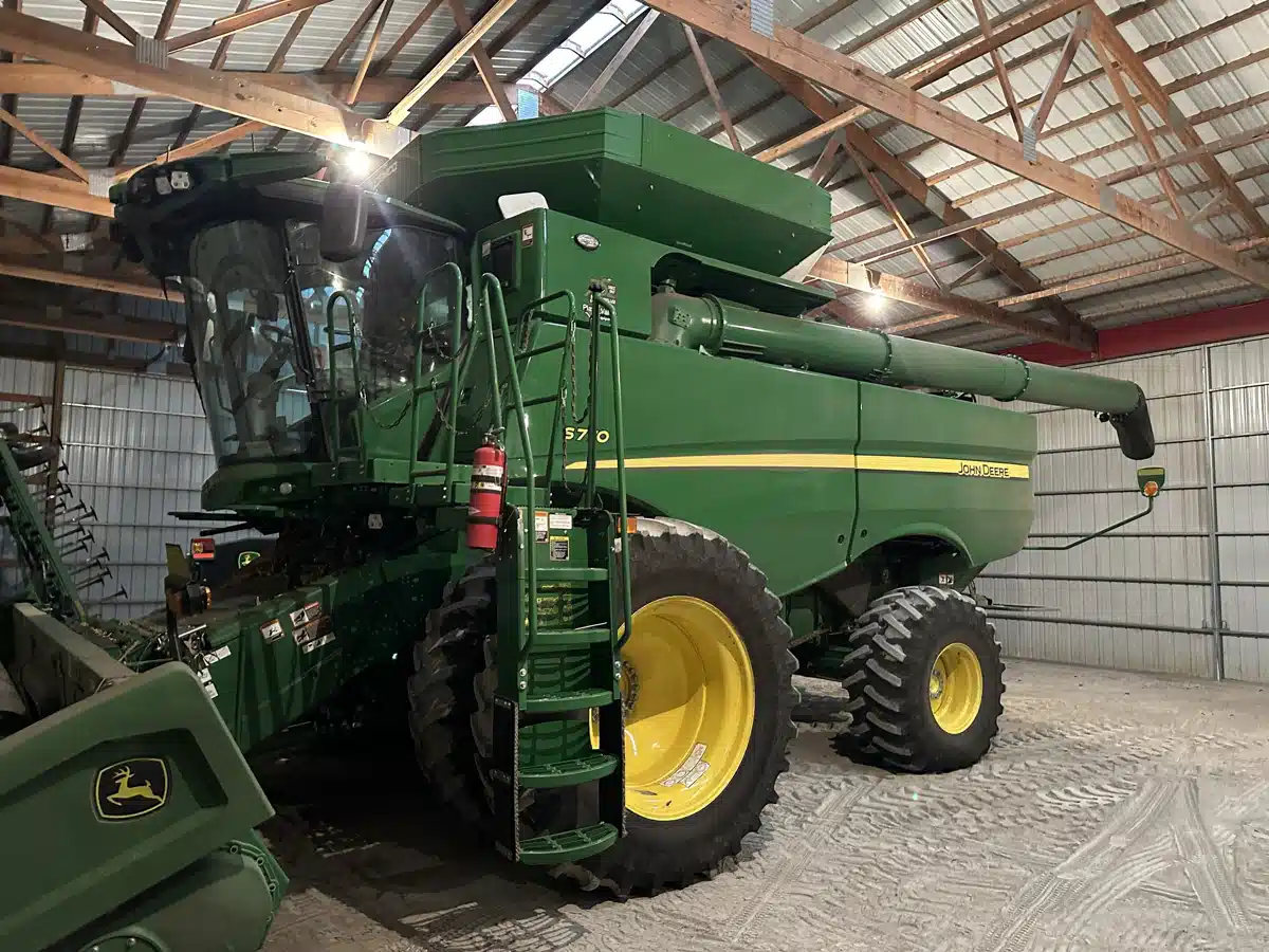 Used 2022 John Deere S770 Combine