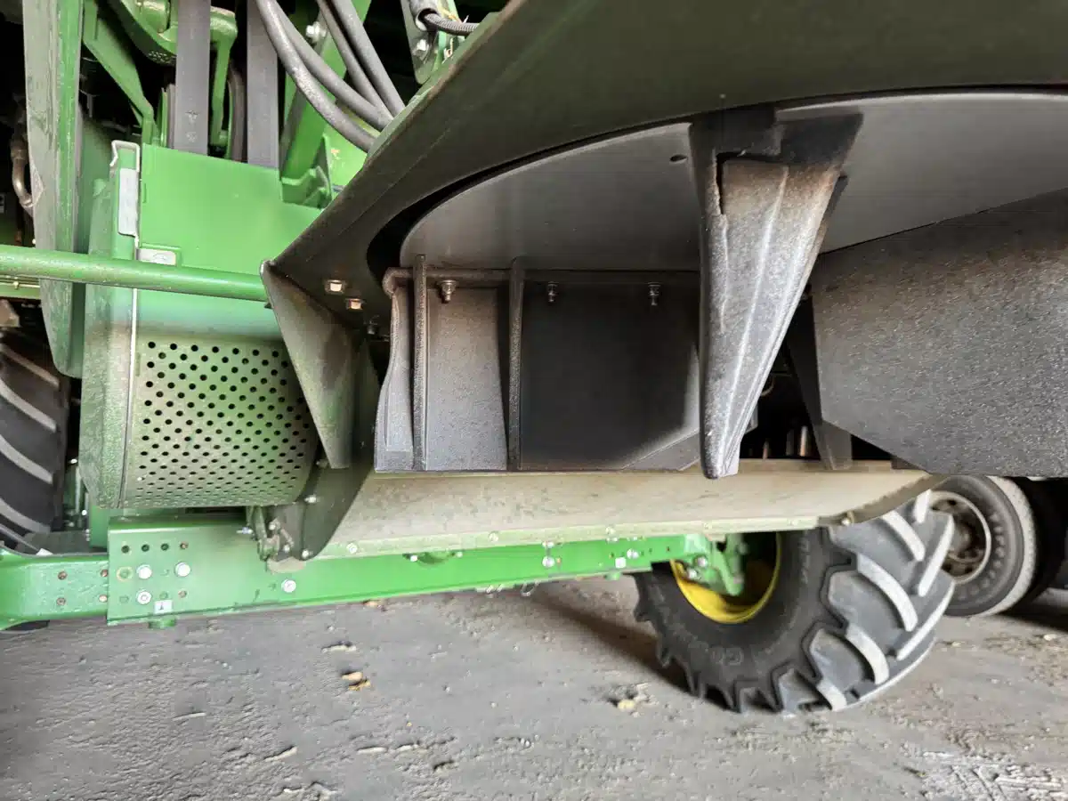 Gallery image 2 for Used 2023 John Deere S780 Combine