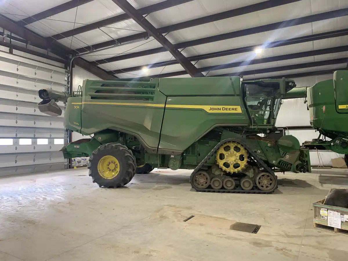 Gallery image 2 for Used 2024 John Deere X9 1100 Combine
