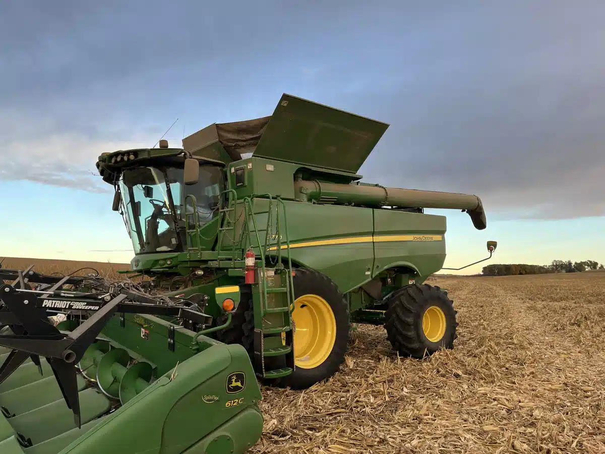 Used 2020 John Deere S770 Combine