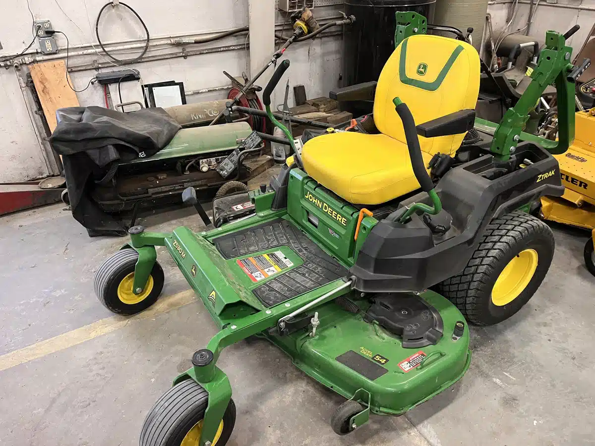 2023 John Deere Z530M Mower - Zero Turn