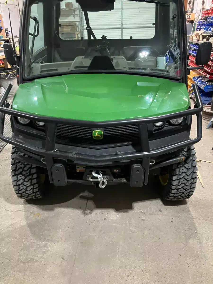 2024 John Deere XUV 835R Utility Vehicle