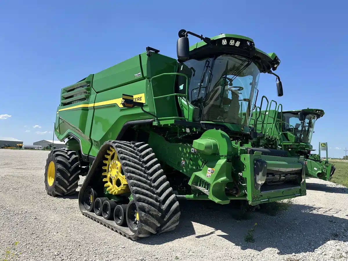 Photo de la Galerie 1 pour 2024 John Deere X9 1000 Batteuse