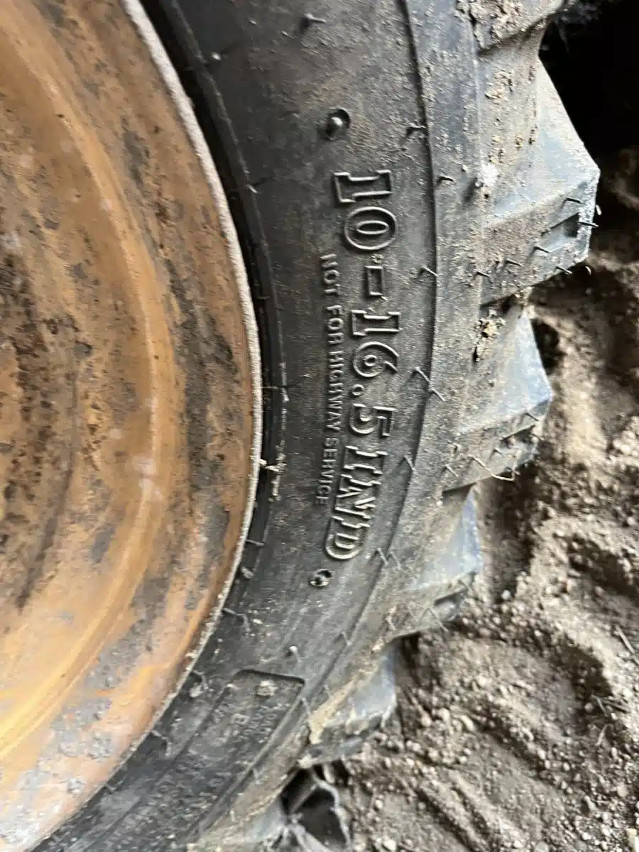 Gallery image 2 for 1984 Case IH 1835C Skid Steer