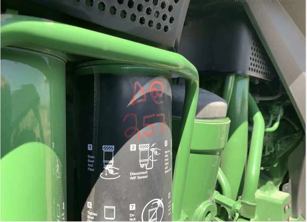 Gallery image 2 for 2025 John Deere 8R 410 Tractor