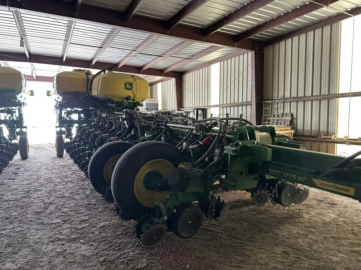 Photo de la Galerie 1 pour 2026 John Deere 1775NT Planteur
