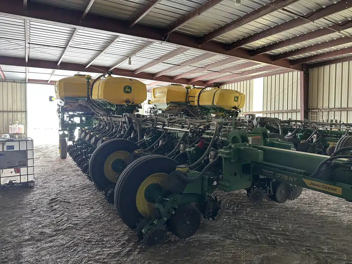 Photo de la Galerie 1 pour 2026 John Deere 1775NT Planteur