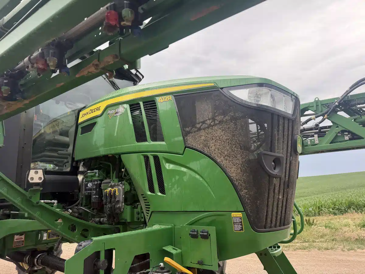 Gallery image 2 for 2025 John Deere 412R Sprayer - Self Propelled