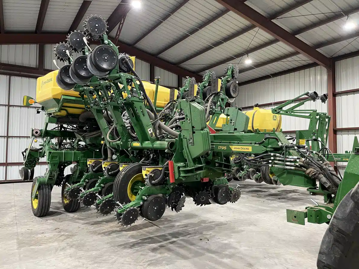 Photo de la Galerie 1 pour 2026 John Deere 1795 Planteur