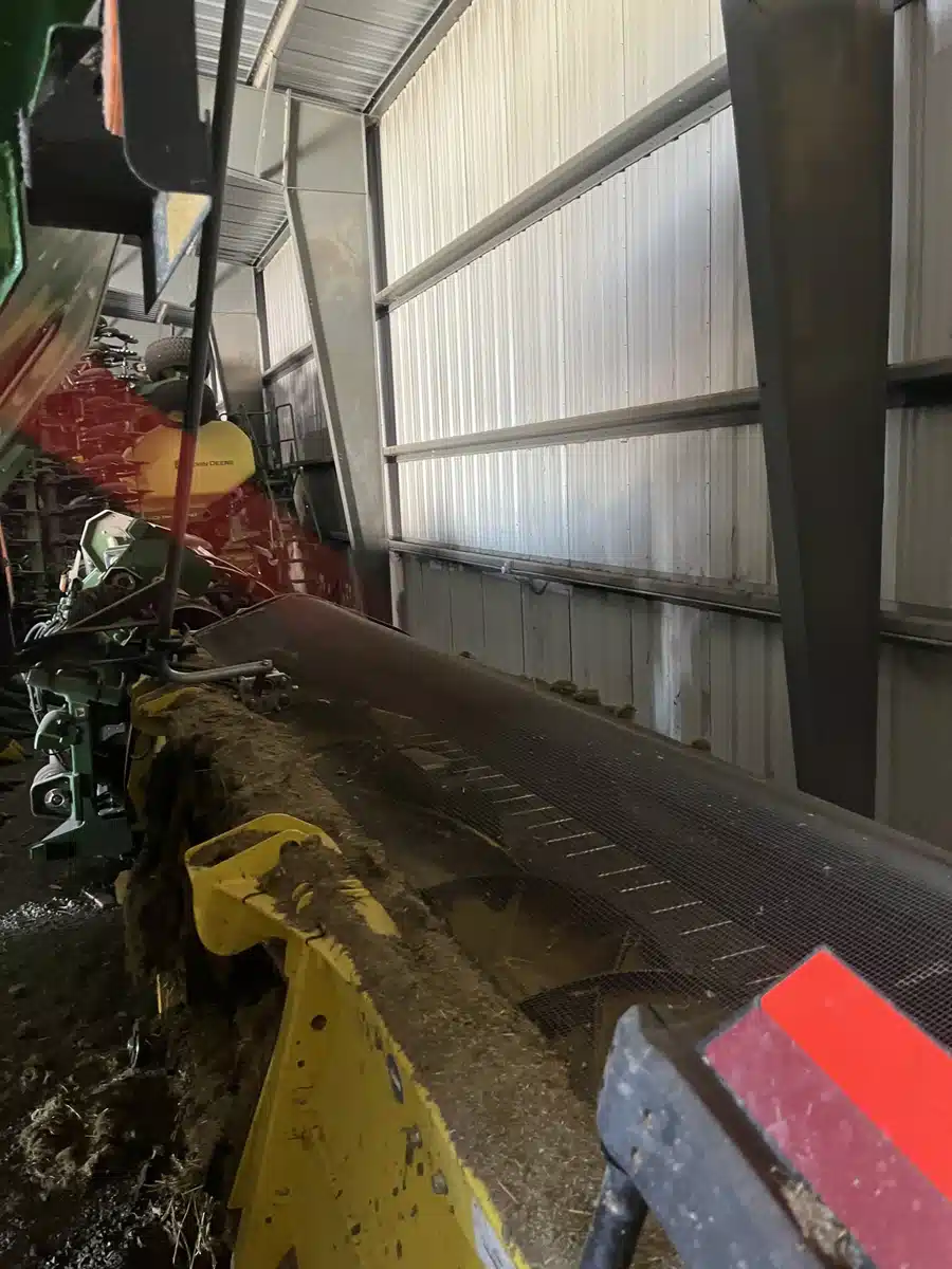 Gallery image 2 for 2024 John Deere 46R Windrower