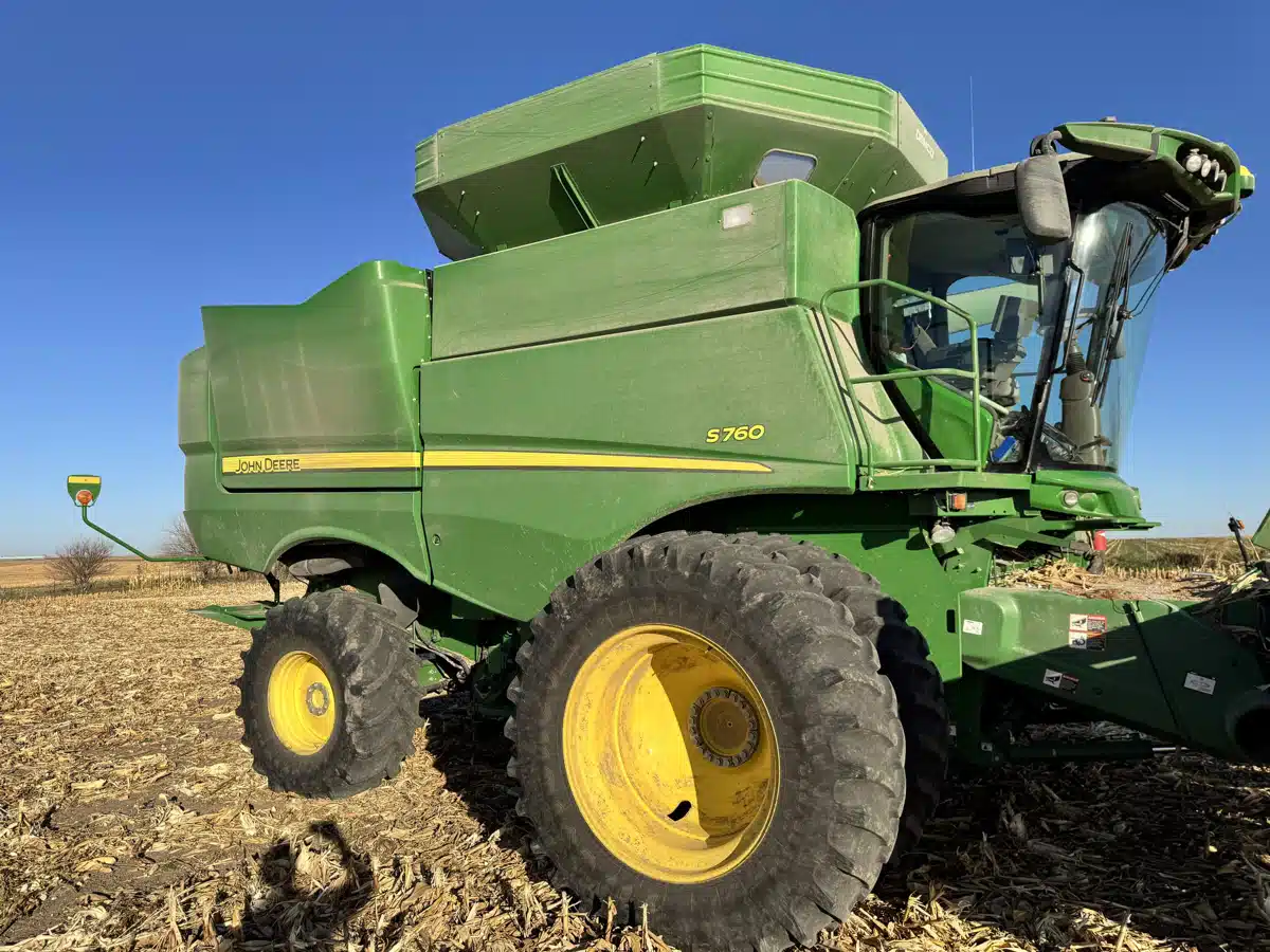 Photo de la Galerie 2 pour 2021 John Deere S760 Batteuse