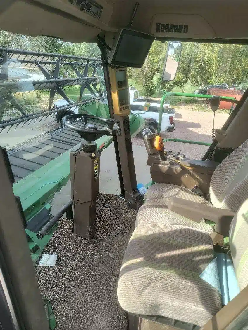Gallery image 2 for 2010 John Deere 9870 STS Combine