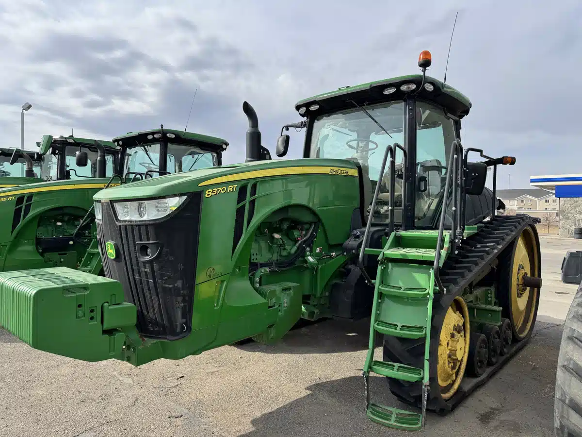 Gallery image 1 for Used 2014 John Deere 8370RT Tractor