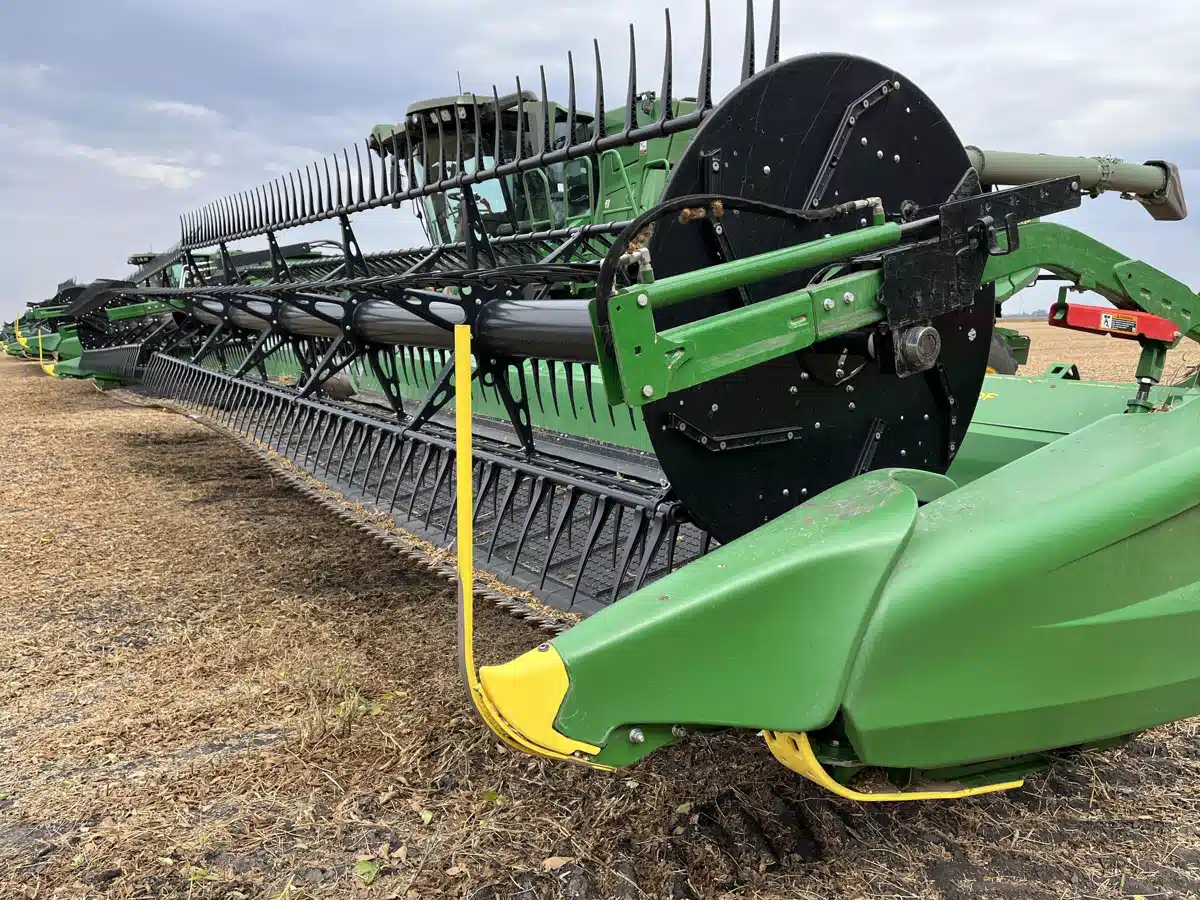 Gallery image 2 for Used 2023 John Deere HD50F Header Combine