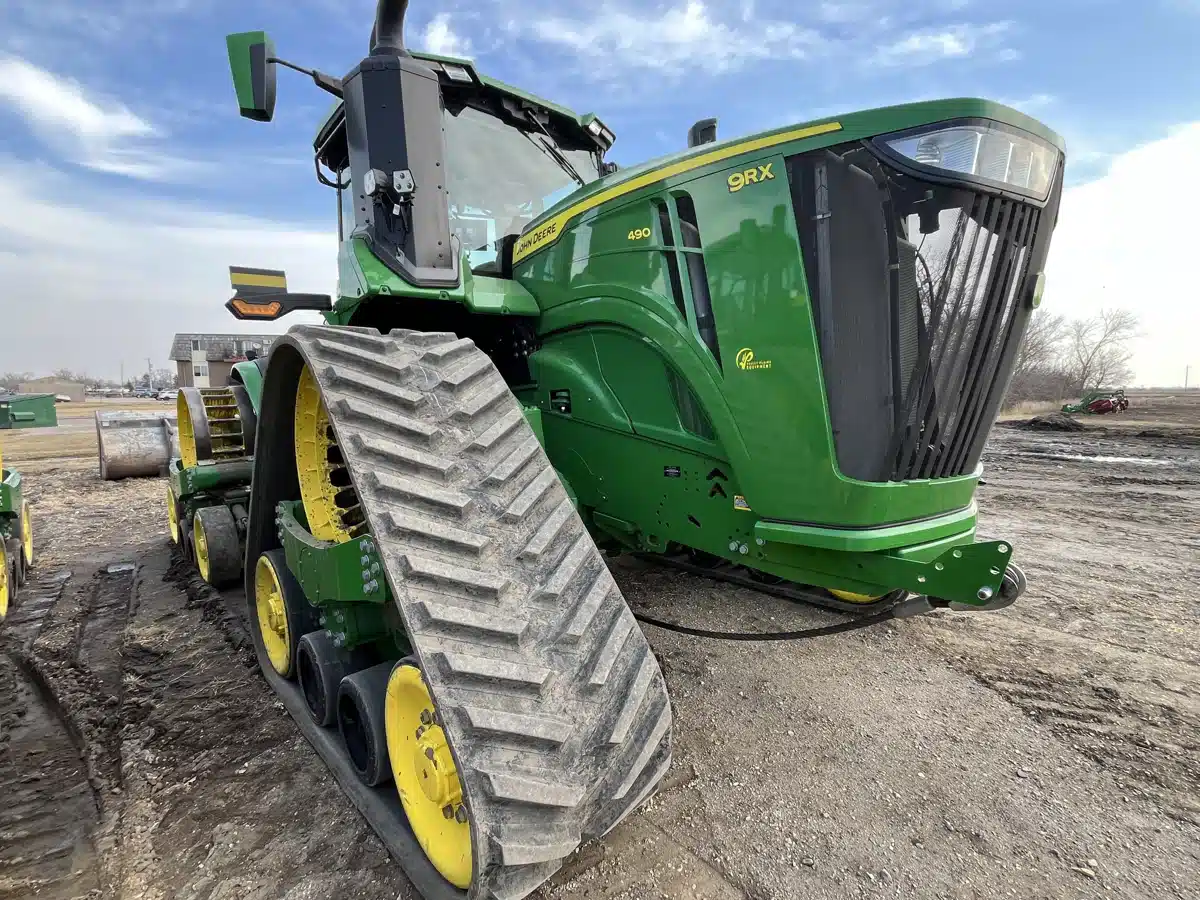 Gallery image 1 for Used 2024 John Deere 9RX 490 Tractor