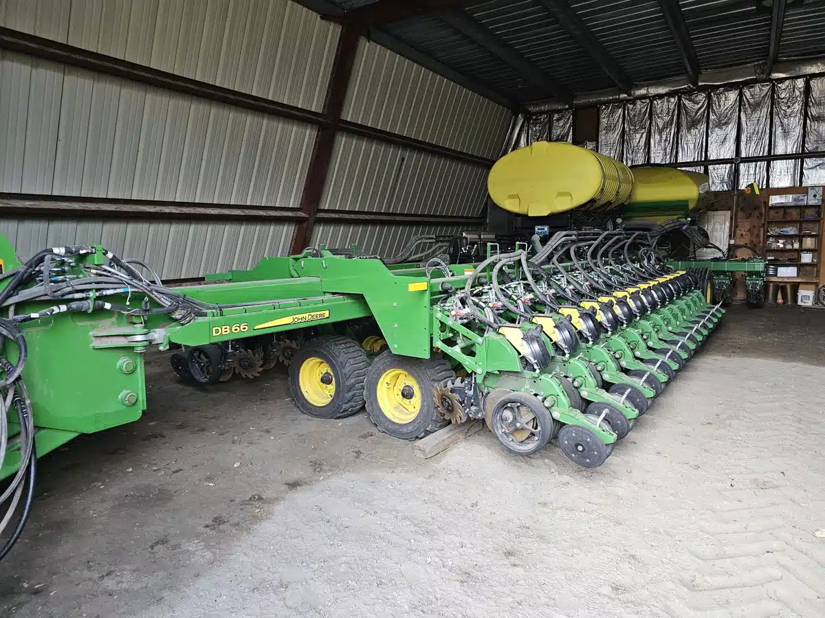 Gallery image 1 for Used 2020 John Deere DB66 Planter