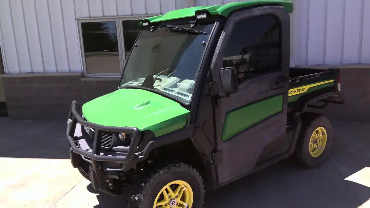 Gallery image 1 for Used 2021 John Deere XUV 835R Utility Vehicle