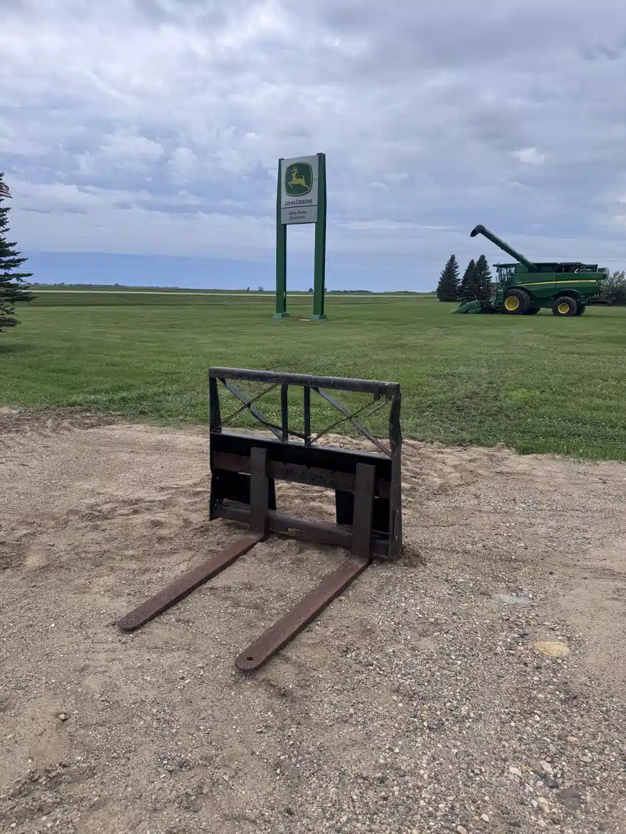 Gallery image 1 for Unspecified PALLET FORK Attachment