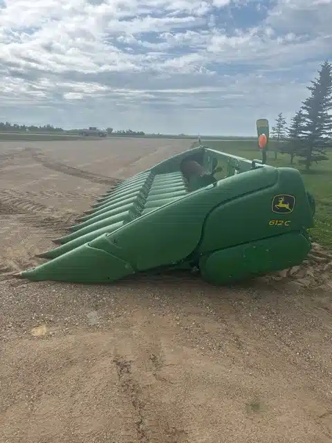 Gallery image 2 for Used 2017 John Deere 612C Header - Row Crop