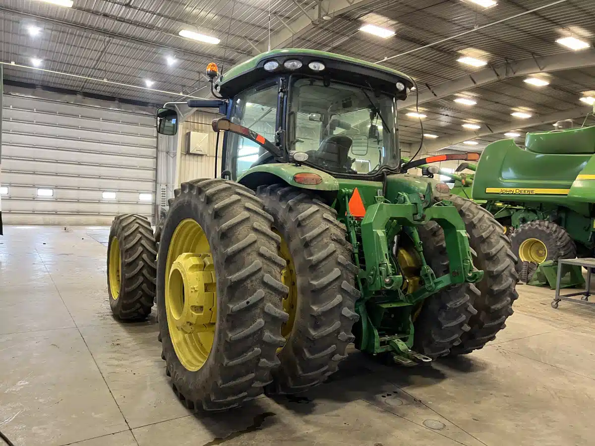 Gallery image 2 for Used 2010 John Deere 8345R Tractor