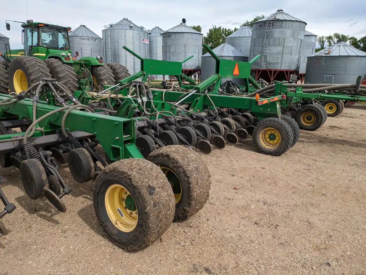 Gallery image 2 for Used 2010 John Deere 1895 Air Drill