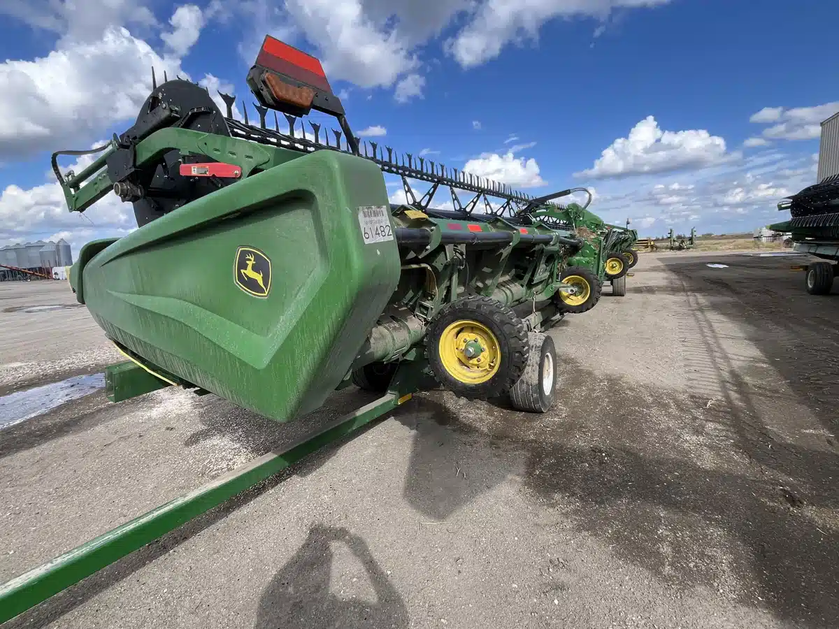 Gallery image 2 for Used 2024 John Deere HD50F Header Combine