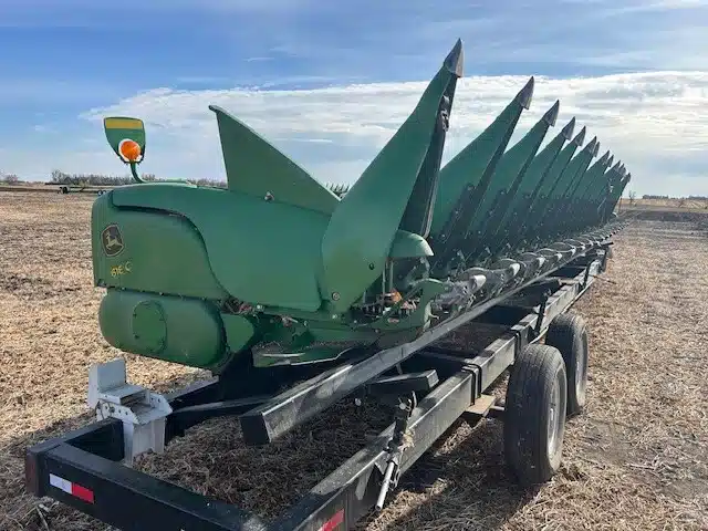 Gallery image 1 for Used 2014 John Deere 618C Header - Row Crop