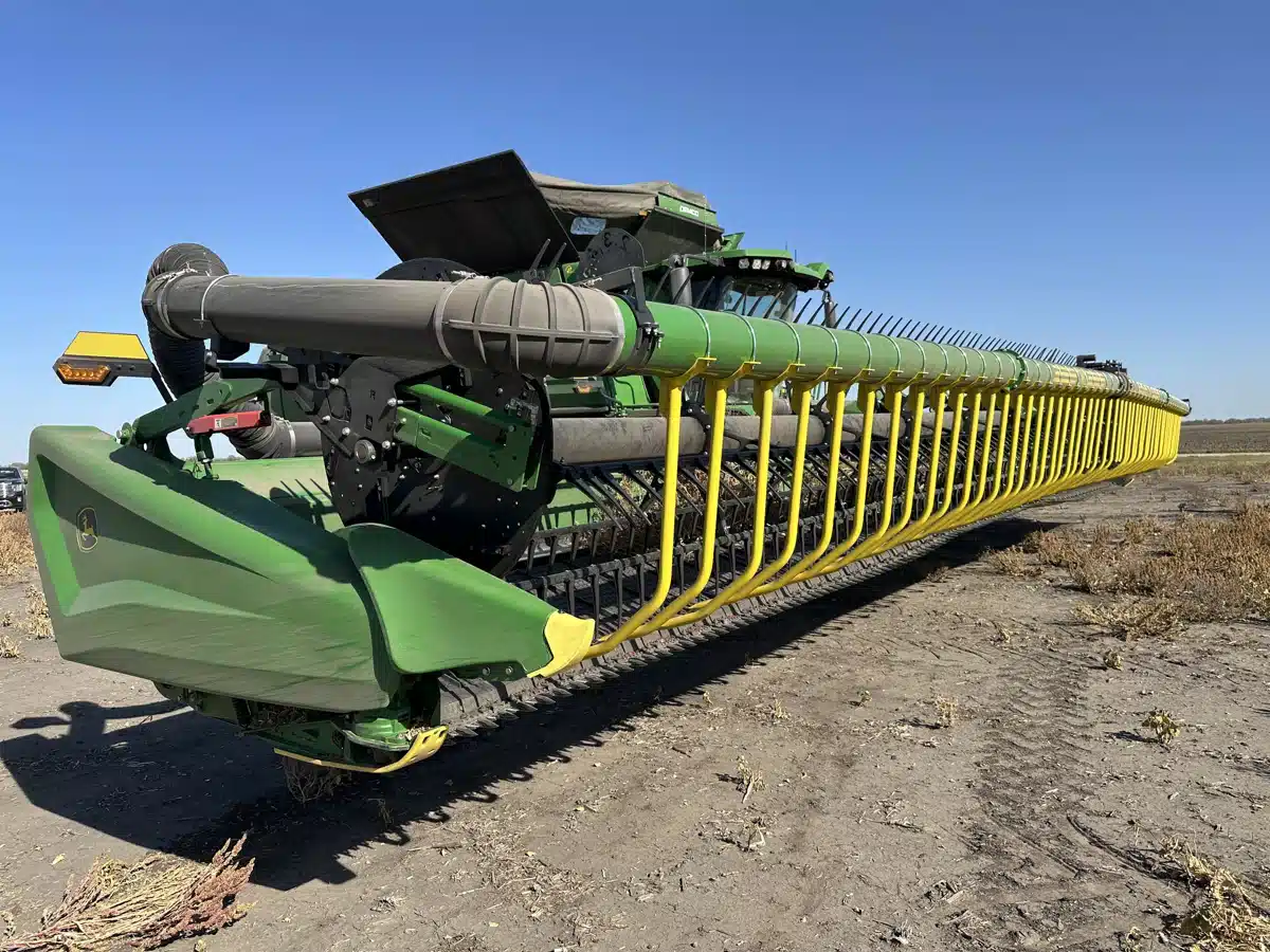 Gallery image 2 for Used 2024 John Deere HD50F Header Combine