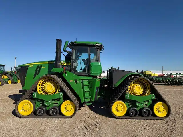 Gallery image 2 for Used 2023 John Deere 9RX 640 Tractor
