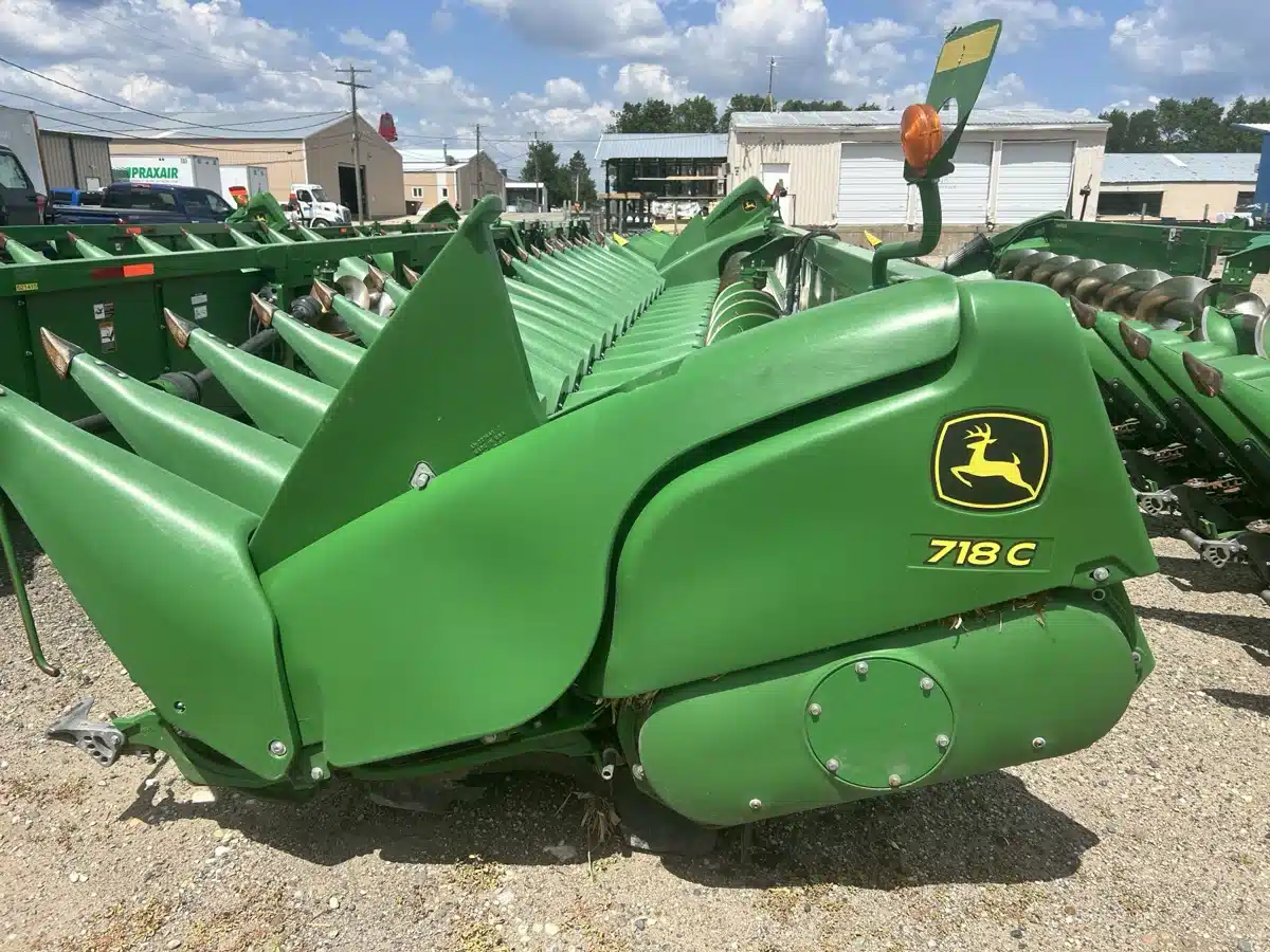 Gallery image 1 for Used 2020 John Deere 718C Header - Row Crop