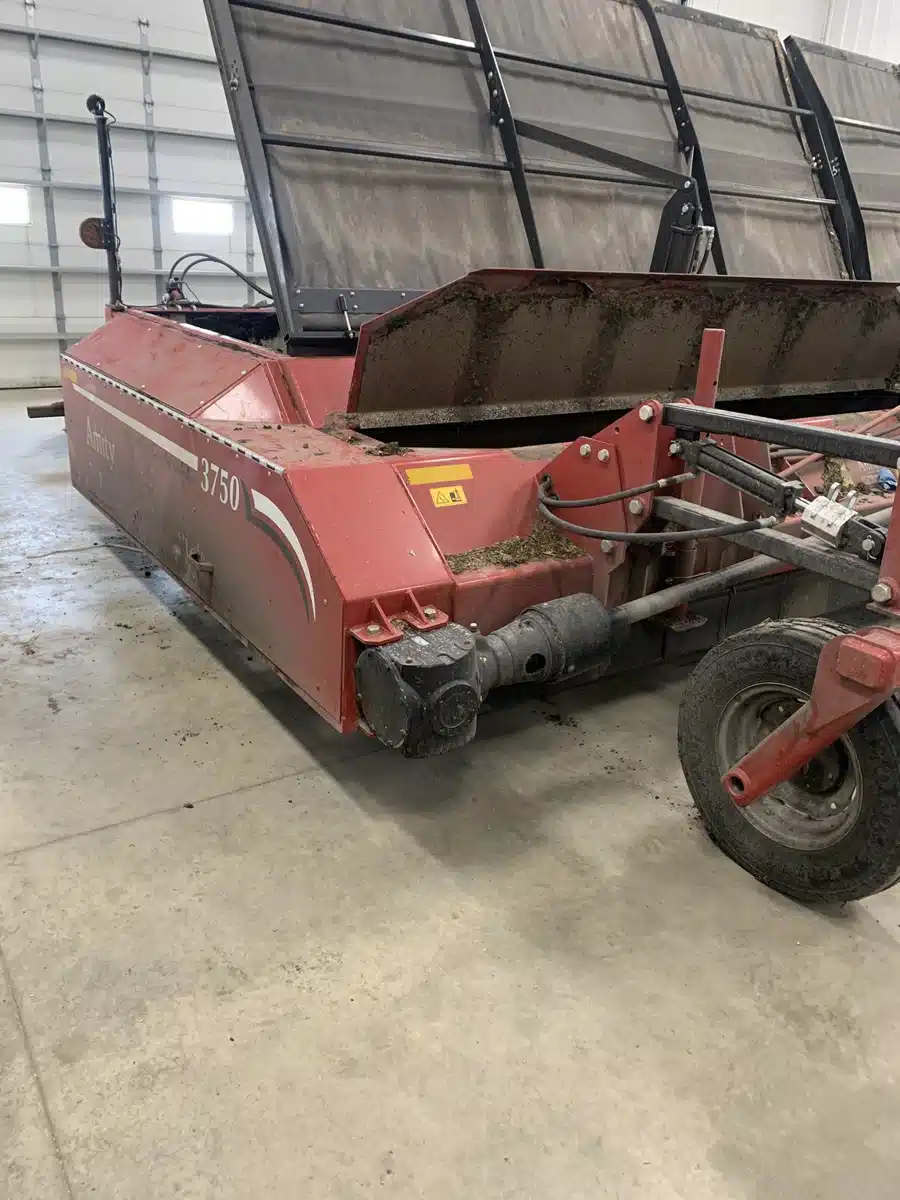 Gallery image 1 for Used 2023 Amity 3750 Defoliator
