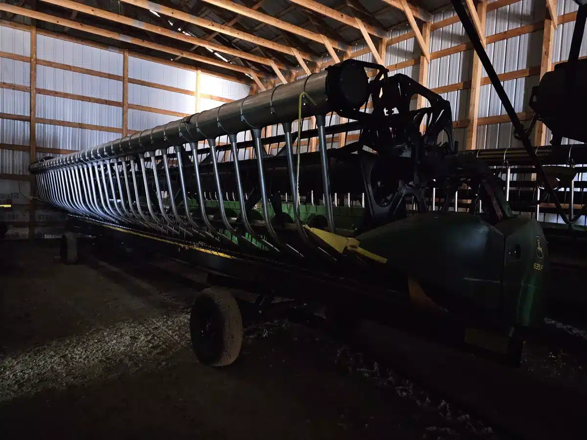 Gallery image 2 for Used 2018 John Deere 635F Header - Flex