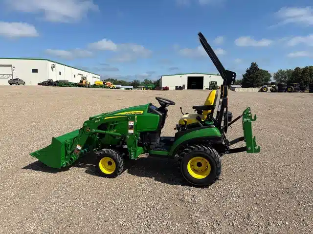 Gallery image 2 for Used 2023 John Deere 1025R Tractor