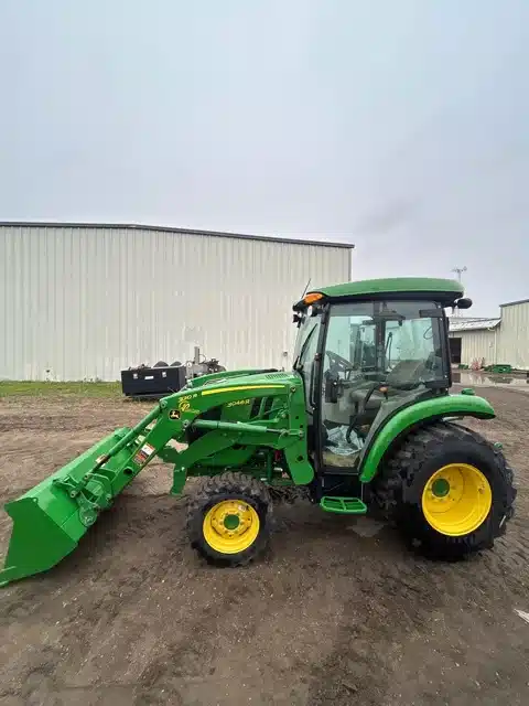 Gallery image 2 for Used 2023 John Deere 3046R Tractor