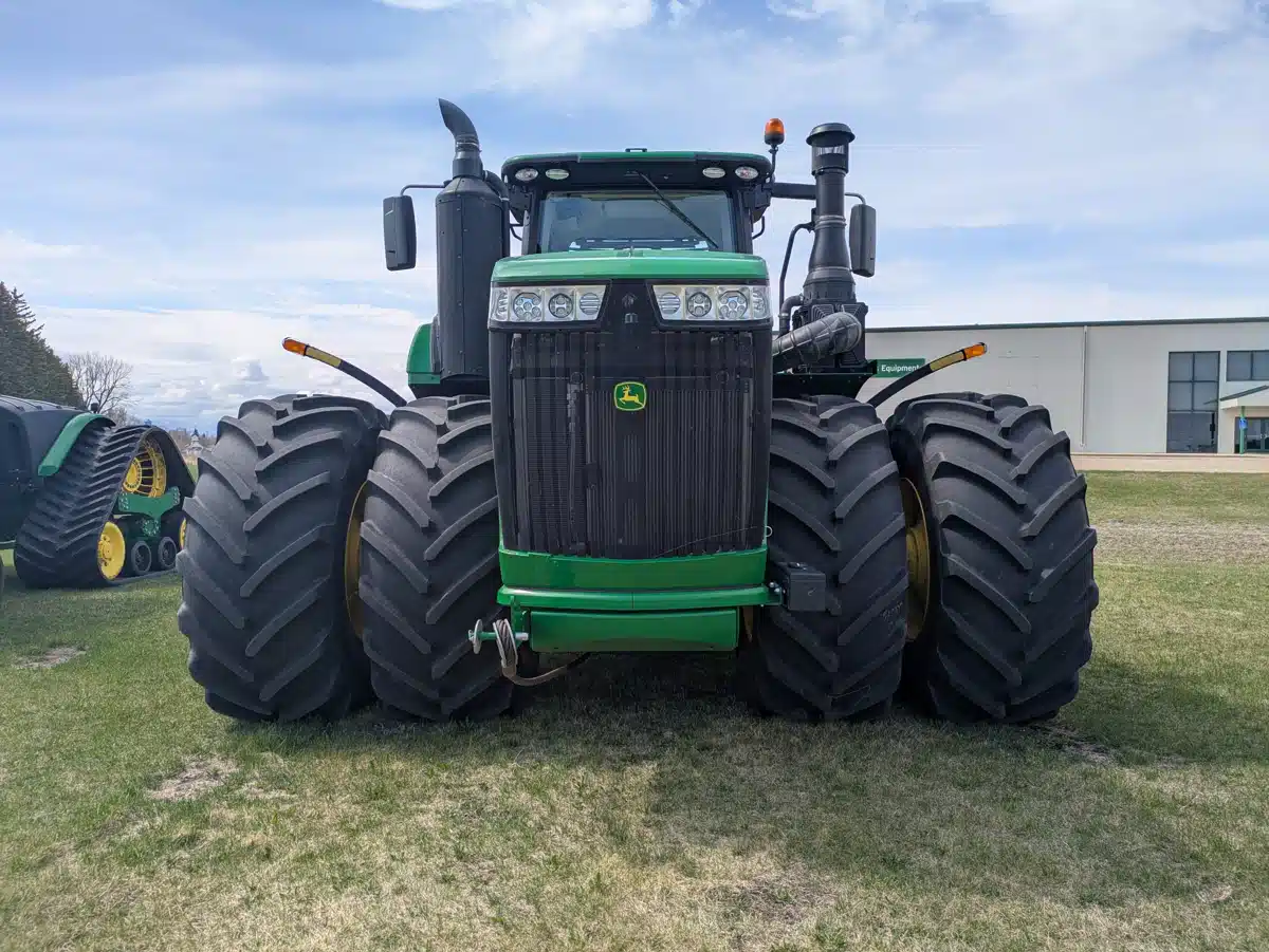 Gallery image 2 for Used 2021 John Deere 9570R Tractor