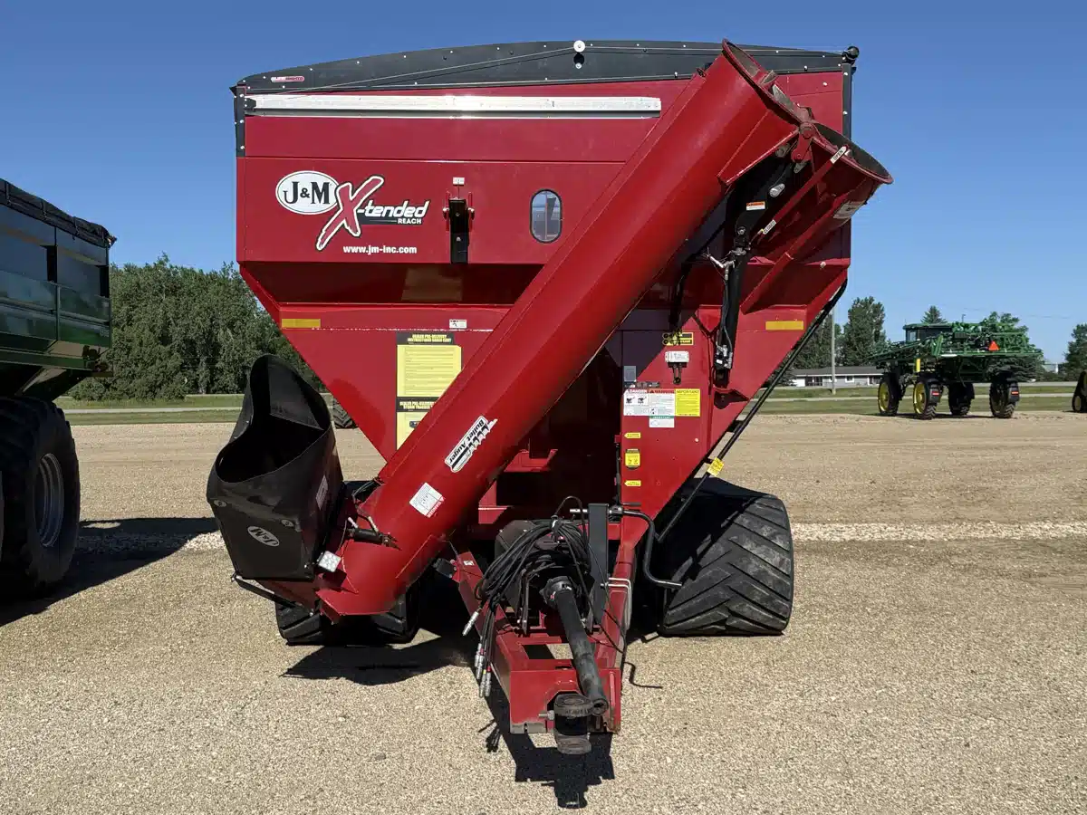 Gallery image 2 for Used 2019 J&M 1112-20 Grain Cart