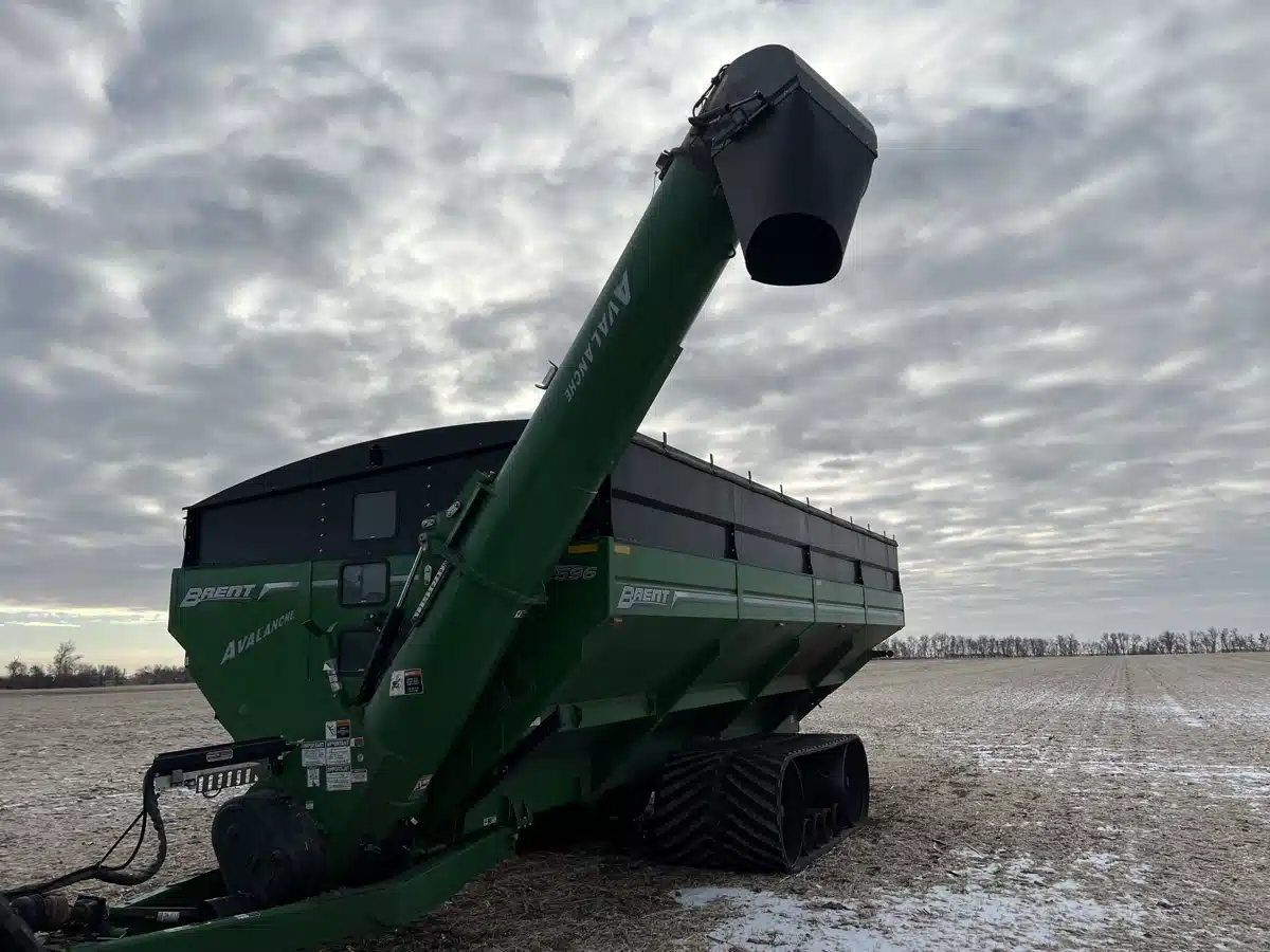 Gallery image 1 for Used 2022 Brent 2596 Grain Cart